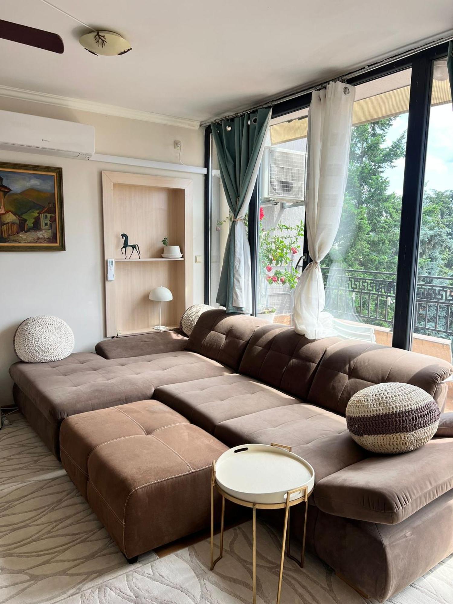 Downtown Central Apartment With Working Kitchen, City Views & Free Parking Kazanlŭk المظهر الخارجي الصورة