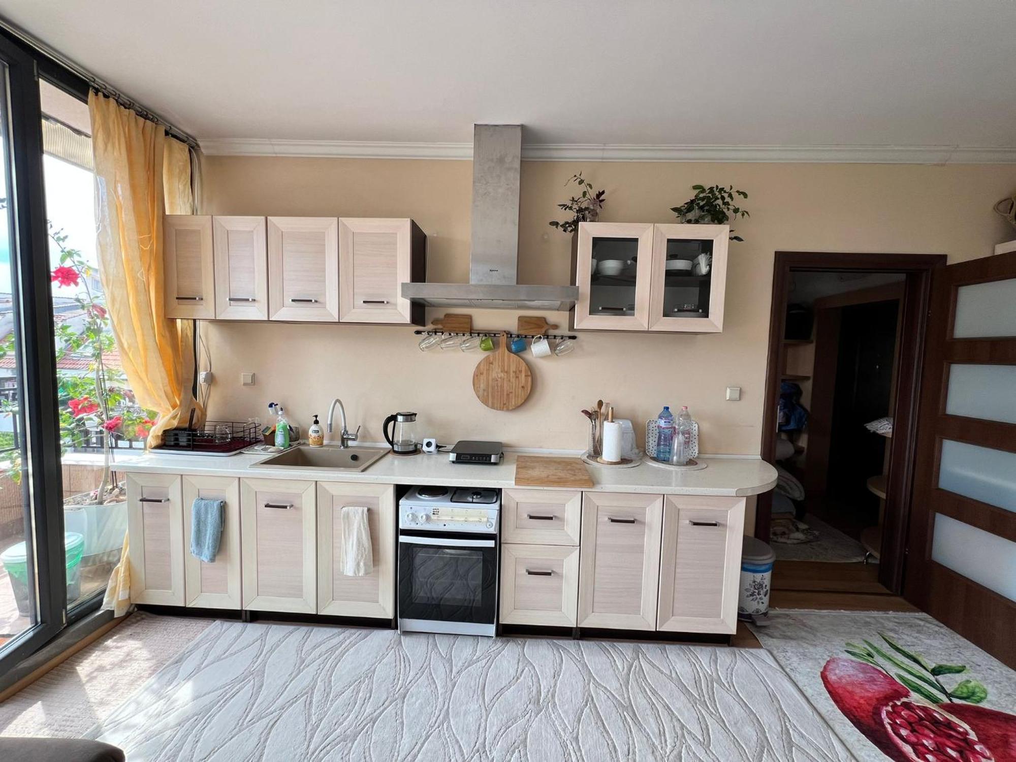 Downtown Central Apartment With Working Kitchen, City Views & Free Parking Kazanlŭk المظهر الخارجي الصورة